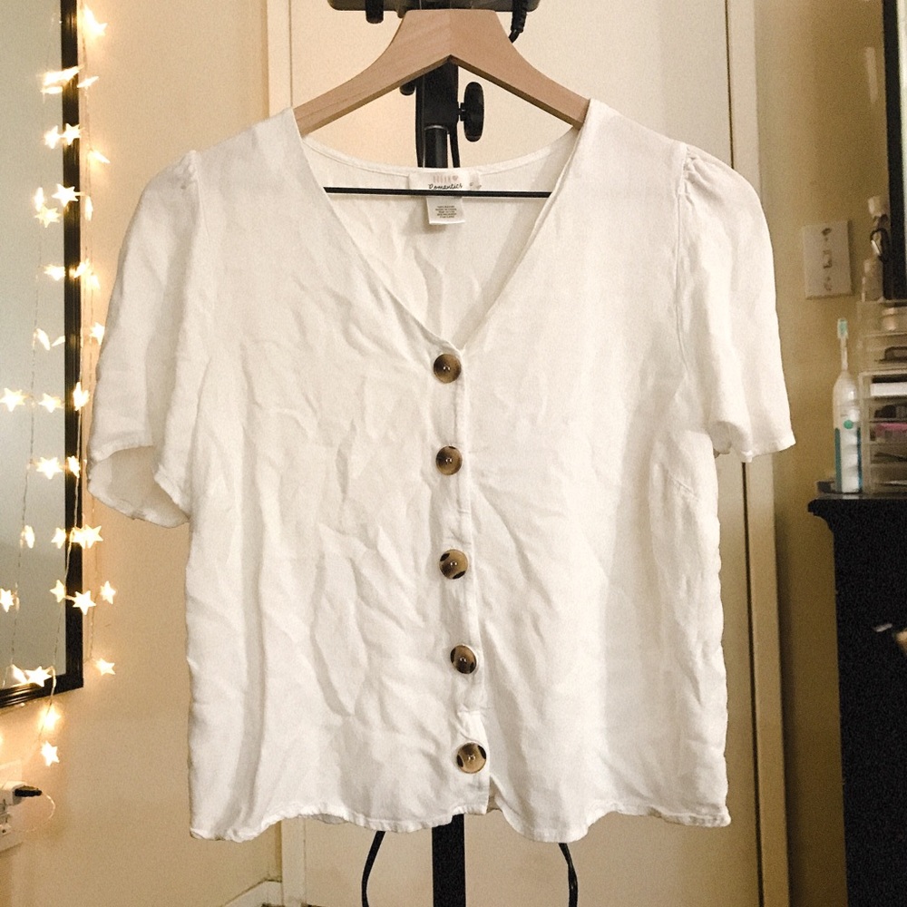 White Botton Up Top Size L
